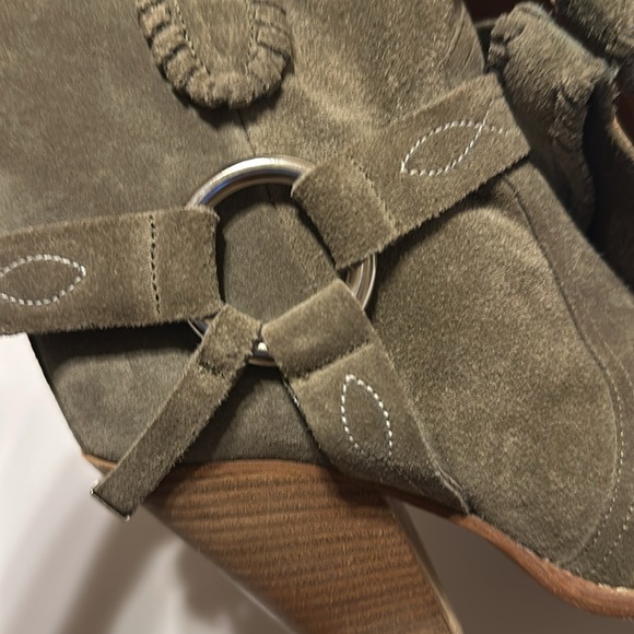 ETOILE ISABEL MARANT WESTERN ANKLE SUEDE BOOTIE SIZE 35 COLOR OLIVE GREEN - Picture 3 of 16